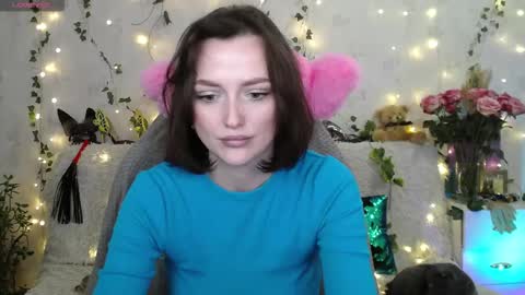 Vanessa online show from 11-23-25, 01:55