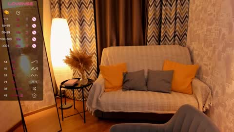 Snapshot of sheslinki chatting on 01-31-25, 09:59 Hello guys my name is Aemilia online show from 01-31-25, 09:59