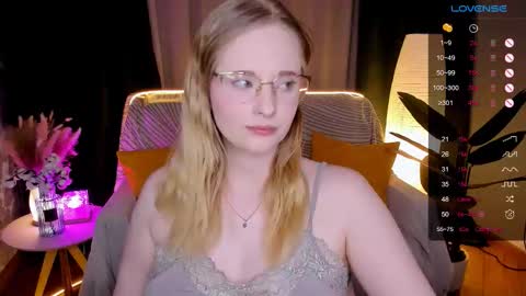 Hello guys my name is Aemilia online show from 02-20-26, 08:38