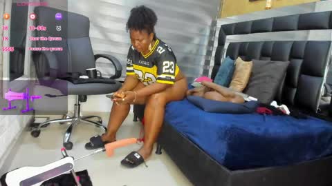 sheyla__ebony online show from 04-25-26, 12:35