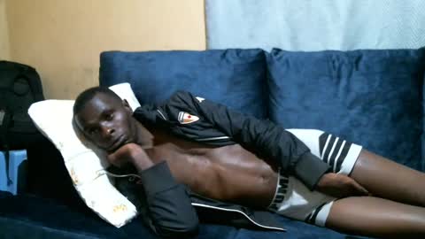 Snapshot of shikwekwe chatting on 12-03-24, 01:30 Collorewamadeals online show from 12-03-24, 01:30