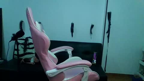 Snapshot of shineex chatting on 02-12-25, 04:54 Shinee online show from 02-12-25, 04:54