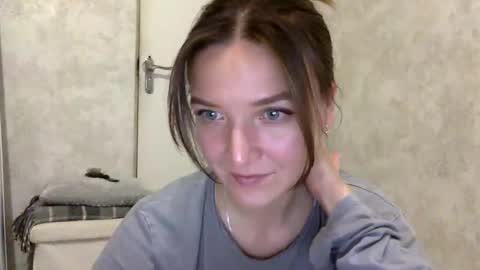 Jesica online show from 11-18-25, 09:41