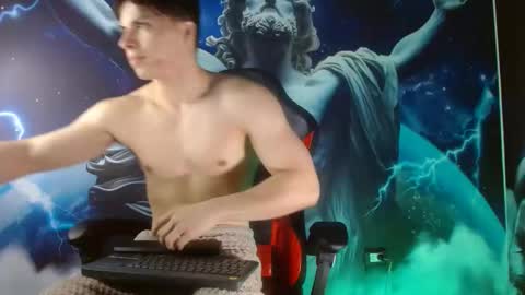 Snapshot of shinobi_grey chatting on 12-04-24, 01:42  .. shinobi .. online show from 12-04-24, 01:42