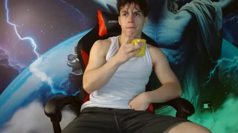 Snapshot of shinobi_grey chatting on 12-09-24, 02:39  .. shinobi .. online show from 12-09-24, 02:39