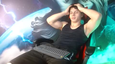 Snapshot of shinobi_grey chatting on 12-13-24, 03:21  .. shinobi .. online show from 12-13-24, 03:21