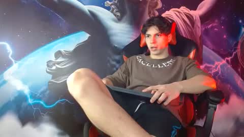 Snapshot of shinobi_grey chatting on 12-26-24, 06:43  .. shinobi .. online show from 12-26-24, 06:43