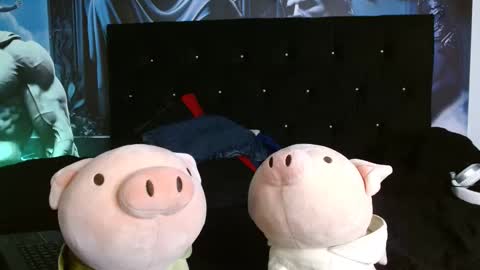 Snapshot of shinobi_grey chatting on 12-30-24, 05:44  .. shinobi .. online show from 12-30-24, 05:44