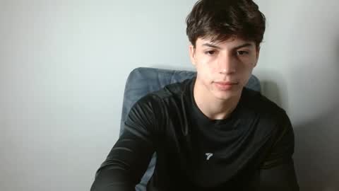 Snapshot of shinobi_grey chatting on 03-11-25, 02:51  .. shinobi .. online show from 03-11-25, 02:51