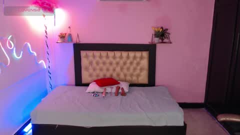 Ela 3 online show from 03-07-26, 01:41