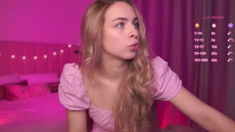 Julia online show from 10-07-25, 06:10