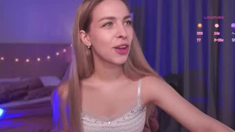 Julia online show from 10-16-25, 06:47