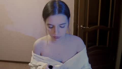 Snapshot of shiraha___rafieru chatting on 09-10-25, 09:37 shiraha___rafieru online show from 09-10-25, 09:37