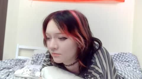 Luna online show from 02-11-26, 05:07