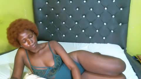 Shi-ro online show from 02-21-25, 02:59