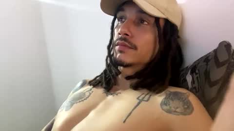 Snapshot of shiryu_ak chatting on 01-10-26, 07:21 -- online show from 01-10-26, 07:21