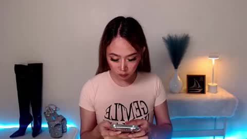 Snapshot of shivvariana_manflayer chatting on 09-25-25, 08:18 WET AND WILD YHANNA online show from 09-25-25, 08:18