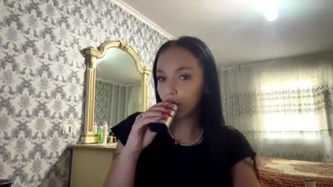 Hanna online show from 07-10-26, 12:19