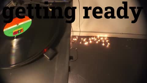 Snapshot of shoes_europe chatting on 12-14-25, 02:00 Vara online show from 12-14-25, 02:00