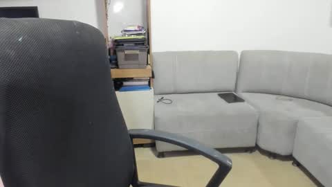 Shofia Beltran online show from 01-27-25, 11:00