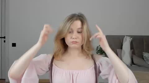 Agatha online show from 10-14-25, 01:23