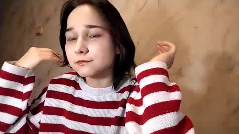 Snapshot of shonnacooperrider chatting on 12-02-25, 11:04 Margo online show from 12-02-25, 11:04