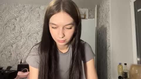 Snapshot of shonnalyssy chatting on 04-15-26, 08:09 Your Shona online show from 04-15-26, 08:09