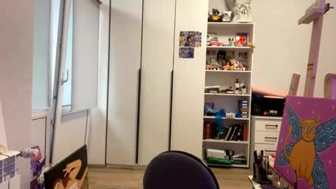 Snapshot of shontagrabowski chatting on 05-11-26, 02:45 Marie online show from 05-11-26, 02:45