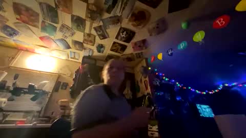 shorty920505 online show from 12-14-25, 11:20