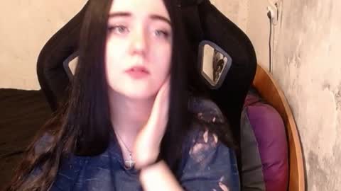 Snapshot of show_for_you chatting on 01-07-25, 01:24 show_for_you online show from 01-07-25, 01:24