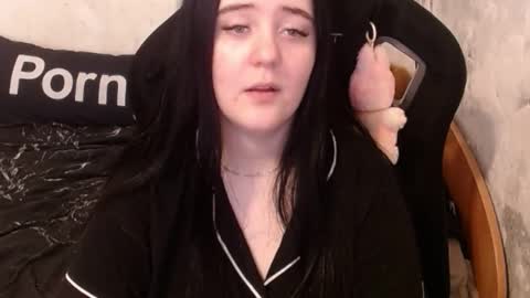 Snapshot of show_for_you chatting on 10-15-25, 09:09 show_for_you online show from 10-15-25, 09:09