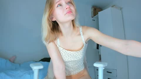 jennywoody online show from 04-02-26, 02:31