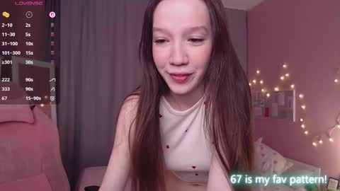 Neila online show from 11-11-25, 02:17