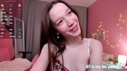 Neila online show from 11-20-25, 02:28