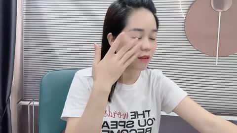Hua yi online show from 06-02-26, 01:07