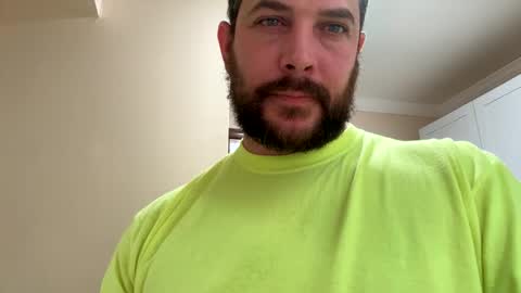 Snapshot of shubby420 chatting on 11-07-25, 01:00 YeahBoi420 online show from 11-07-25, 01:00