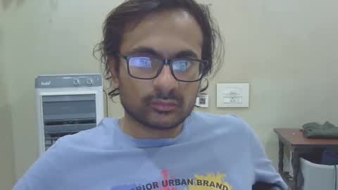 shubhamkhandelwal123 online show from 04-11-26, 08:07