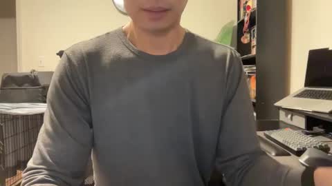 Snapshot of shy_asian_guy01 chatting on 02-08-25, 07:15 Chris online show from 02-08-25, 07:15