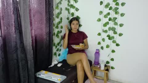 Canela online show from 06-06-26, 03:39