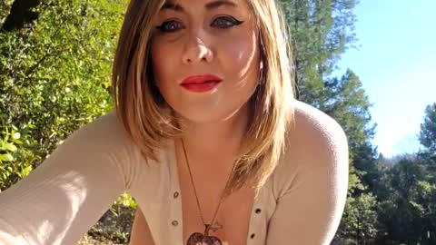 Snapshot of shy_college_girl chatting on 01-26-25, 10:46 Aurora Wolfe  Shy College Girl  Top 16 of all OF Creators online show from 01-26-25, 10:46