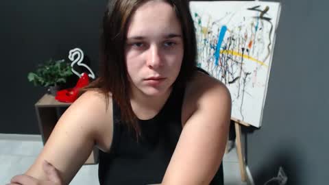 Snapshot of shy_lil chatting on 09-29-25, 06:13 shy_lil online show from 09-29-25, 06:13