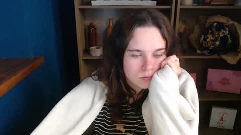 Snapshot of shy_lil chatting on 10-02-25, 07:04 shy_lil online show from 10-02-25, 07:04