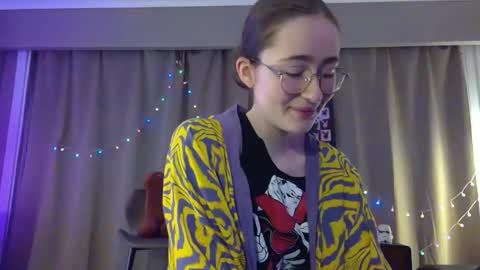 Shy Night Bat online show from 04-04-26, 11:46