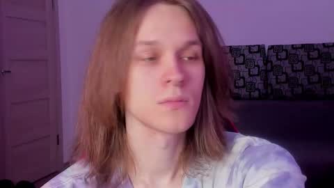 Mark online show from 10-08-25, 09:51