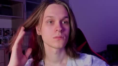 Mark online show from 10-09-25, 10:08