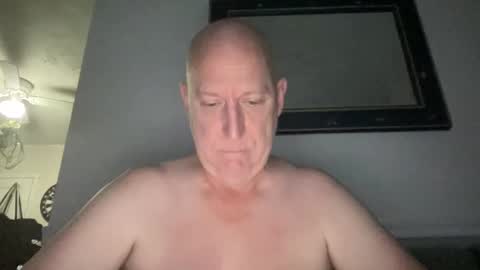 Snapshot of shy_one_cam chatting on 12-17-25, 11:27 shy_one_cam online show from 12-17-25, 11:27