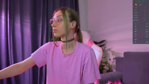 Snapshot of shy_or_horny chatting on 11-04-25, 07:46 HI i am Marcy online show from 11-04-25, 07:46