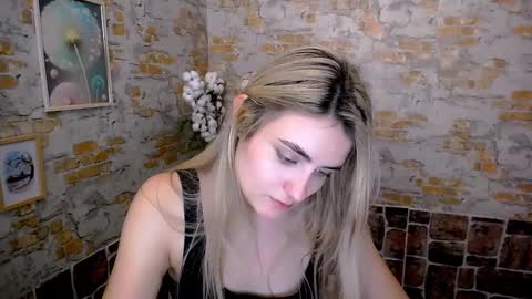 shy_sabrina_ online show from 01-20-25, 10:51