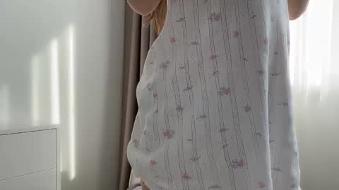 shy_schoolgirl_ online show from 03-08-26, 08:18