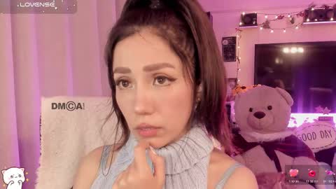 Snapshot of shyangie24 chatting on 11-12-25, 02:45 Angeline 3 independent come here when am horny... online show from 11-12-25, 02:45